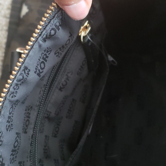 Michael Kors Satchel crossbody - Picture 6 of 6